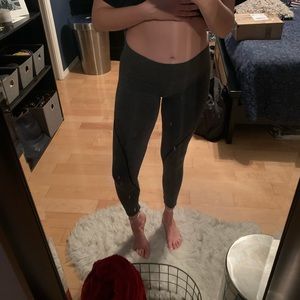 gray leggings